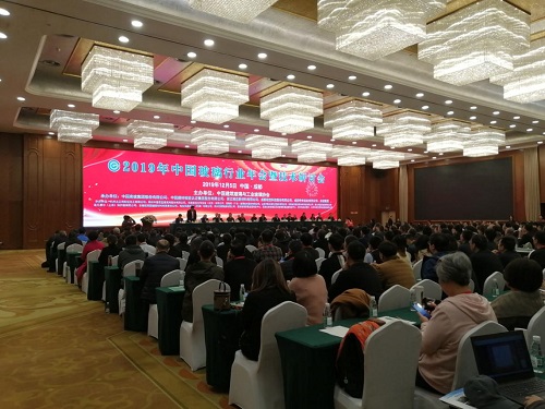 广州国际玻璃展亮相中国玻璃行业年会宣传-获企业认同