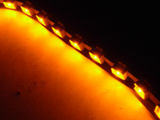 LED食人鱼灯串