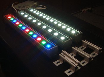 大功率LED照明、七彩洗墙灯、全彩洗墙灯、洗墙灯价格、单排大功率洗墙灯