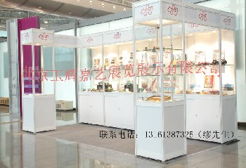 北京拍卖会玻璃展柜租赁