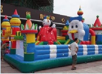 广州充气儿童城堡租赁 充气玩具出租18022398767